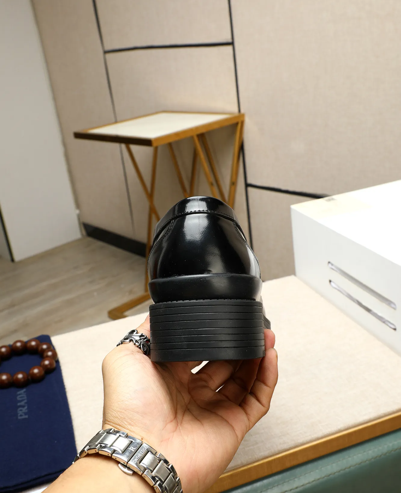 Men's men's shoes 💰540 (water-dyed cow leather) 📛📛PRADA high-end counter's latest formal business leather shoes 👔original and highest quality! Imported from Italy 🇮🇹 first-layer calfskin fabric ➕ cowhide lining Original outsole Formal size: 38➖44 (45 customized)